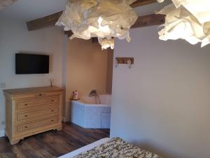 Maisons de vacances Mas provencal cosy avec piscine dans le Sud ! : photos des chambres