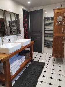 Maisons de vacances Mas provencal cosy avec piscine dans le Sud ! : photos des chambres