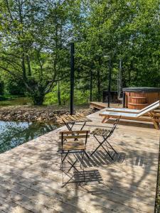 Maisons de vacances Lodge 5 etoiles - Home Chic dans les pres : photos des chambres