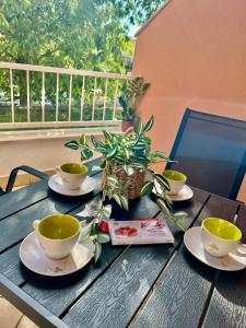 Apartment AMORE with PRIVATE PARKING , Makarska