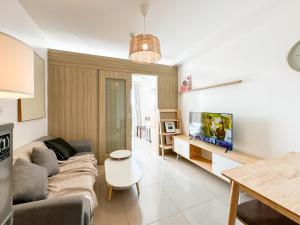 GemstoneBR in SMDC Shore Residences