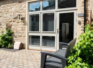 Modern, stylish Terraced apartment in the centre of Buxton