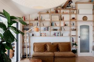 Trendy apartment in the heart of West Hobart