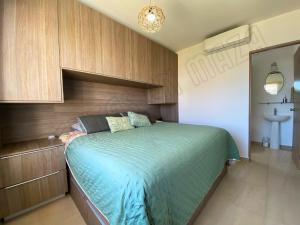 Nuevo y Muy Bonito Departamento Almarena 4