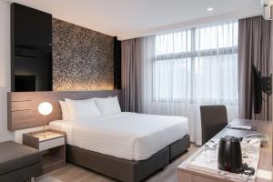 Phòng Cao Cấp có Giường Đôi (Superior Double Bed Room)