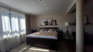KELLER APARTMENT l 30