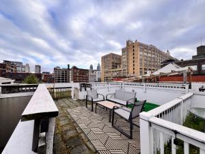 Elegant Urban Retreat in the Heart of Center City