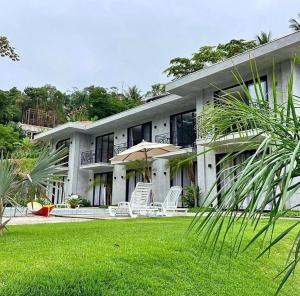 Líquens Ilhabela - Flat 10 a 50m da Praia Veloso