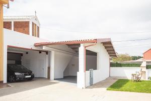 AG Casa Belenda con jardín 11pax, Santiago a 40km