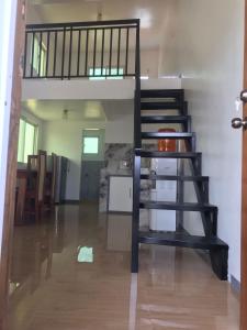 1 bedroom loft type - Unit7