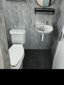 1 bedroom loft type - Unit7