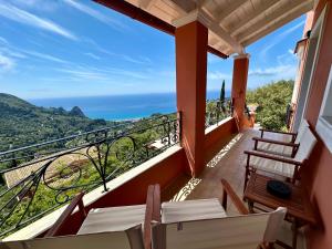 Horizon Apartments Blue