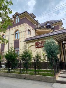 Elite Hotel