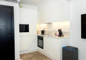 Three private apartments near Port of Varna by Flat Mаnager