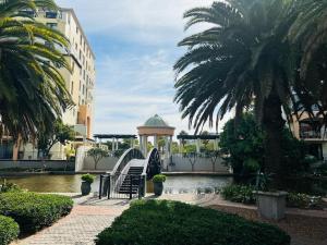 204 Island Club Luxury Apartment - Cape Town