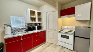 Great location in Midtown!