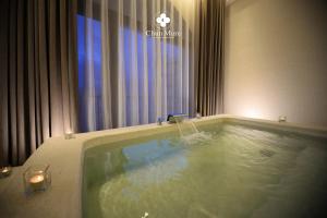 Chun Mure Hotel