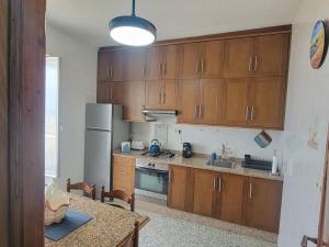 Ventana al Atlantico - House across from the beach