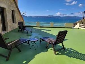 Ventana al Atlantico - House across from the beach - Goltar