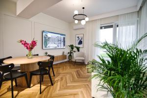 Apartament Indigo 11 by Housine