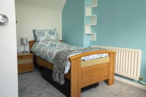 Golf Links Cottage - Views of Royal County Down