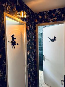 B&B / Chambres d'hotes La Babayaga : photos des chambres