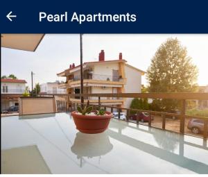 Pearl Apartments1