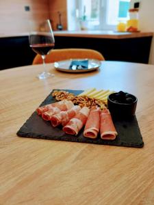 Luxury apartment Povlja