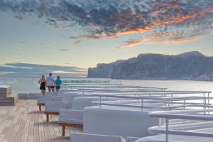 FERGUS Style Cala Blanca Suites