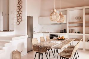 eutopia suites sifnos