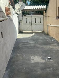 hospedagemsaopedro apartamento com garagem a 13 km de Cabo frio 22 km de arraial do cabo