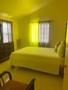 Jennelia's Place - Anchovy Station