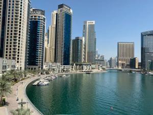 JBR Walk Full Apartment Marina View