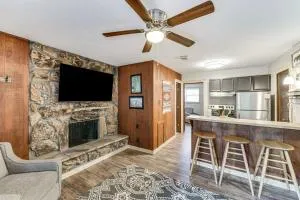 Rustic Angel Fire Condo Resort Shuttle On-Site! - Springer