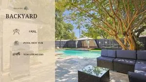 Upscale 6BR 2,5BA Holiday Home with Pool, Hot Tub & Game Room - 法默斯布兰奇