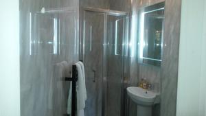 Ravenswood Guest House