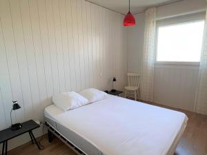 Appartements Charmant T2 au calme avec terrasse, parking et acces internet a Cambo-les-Bains - FR-1-495-11 : photos des chambres