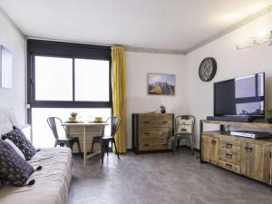 Appartements Studio proche pistes ski avec parking, lumineux et calme - FR-1-296-330 : photos des chambres