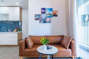 Spacious 2 Bed Rooms Condo in Masteri Thao Dien