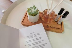 Calma Studio I @Skyhouse Apartment