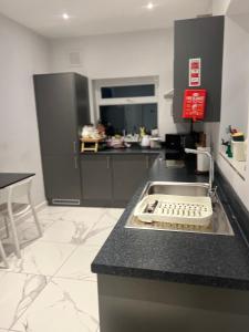 Spencer Bridge House by AFL