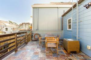 Two Bedroom, Two Newly Renovated Bathrooms, Deck