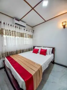 River's Edge - Hapugala