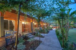 Taman Bidadari wellness & Retreat
