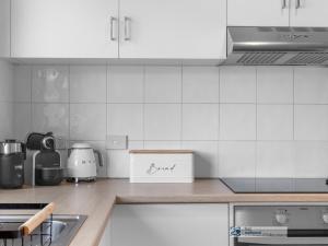 Surf Beach Retreat Sinclair