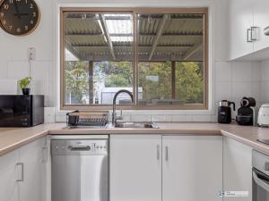 Surf Beach Retreat Sinclair