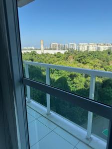 RioStay suíte com varanda ao lado do Riocentro Farmasi Arena Parque Olímpico Globo Projac