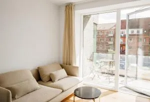 Fantastic 2-bed with large private balcony - Allerup