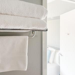 Waves Luxury Suites