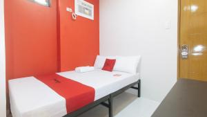 RedDoorz @ Aerial Hotel Los Baños